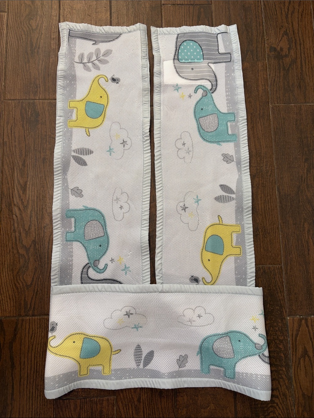 BreathableBaby Mesh Crib Liner - Elephant Tales Pattern Long Panel
